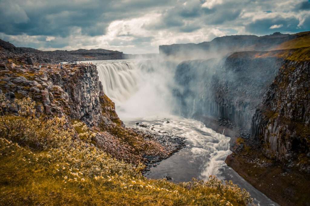 آبشار دتیفوس ایسلند