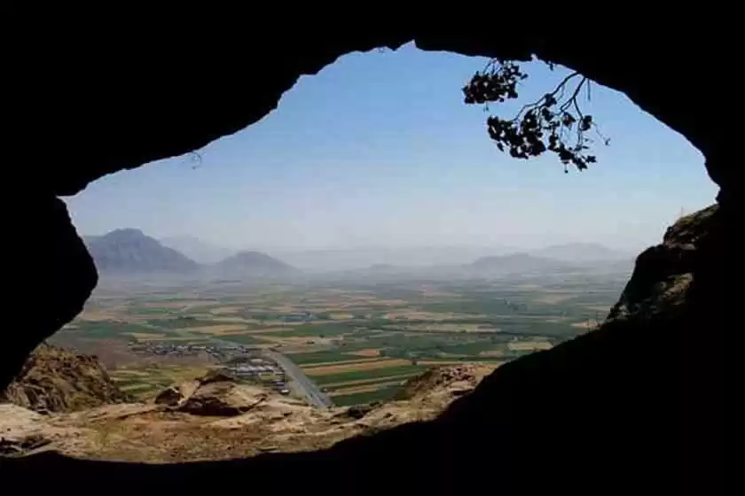غار مَرآفتاب کرمانشاه