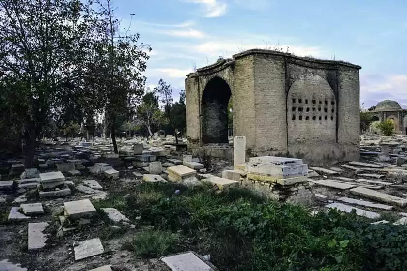 قبرستان دارالسلام