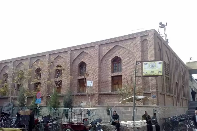 مسجد جامع گزاوشت