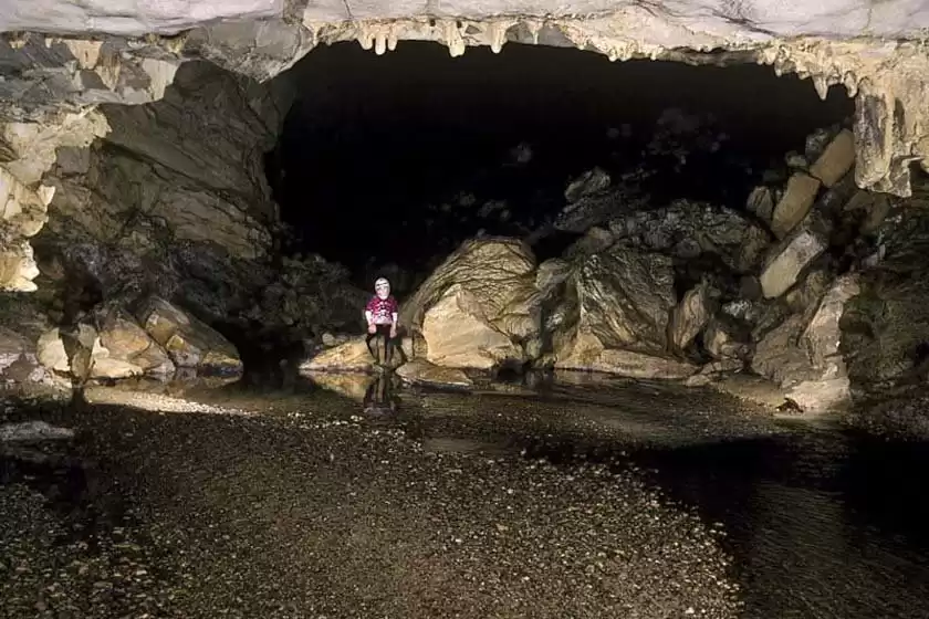 غار فریکس