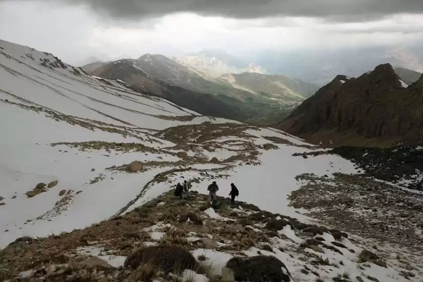 قله پاشوره لاریجان