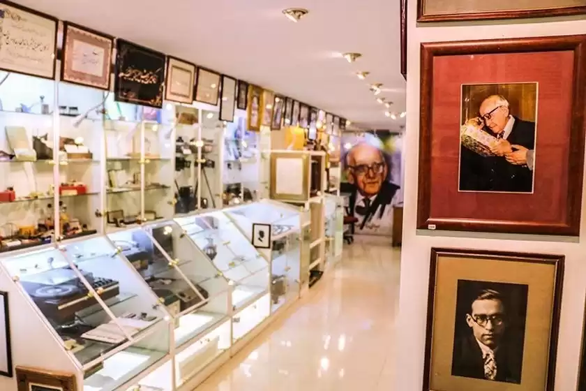 موزه دکتر حسابی تهران