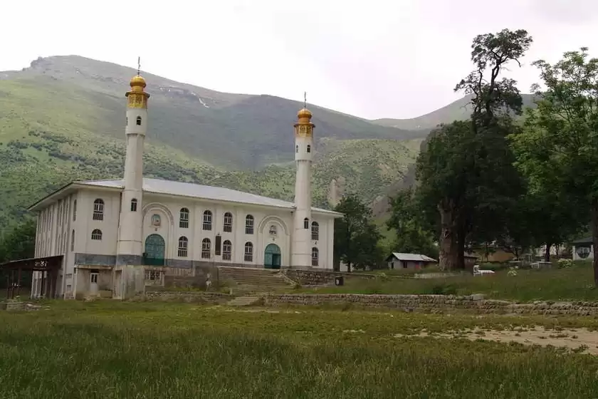 مسجد آدینه رامسر