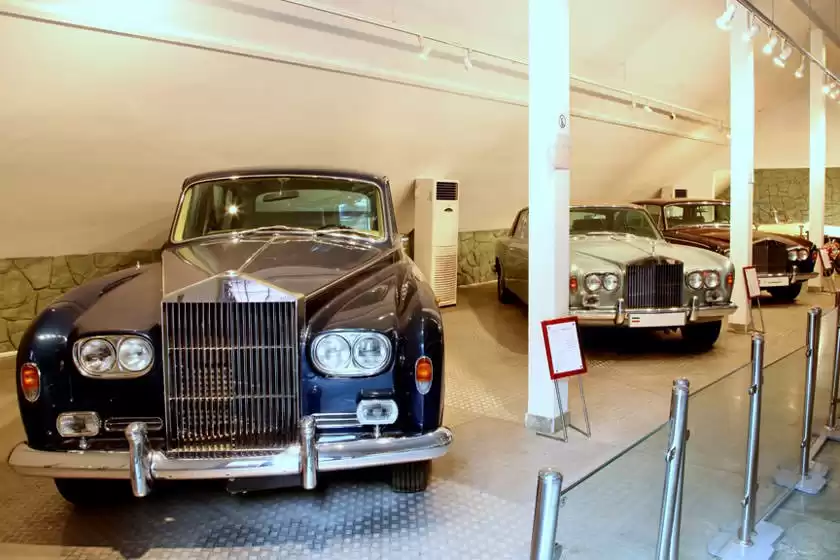 موزه اتومبیل های سلطنتی تهران
