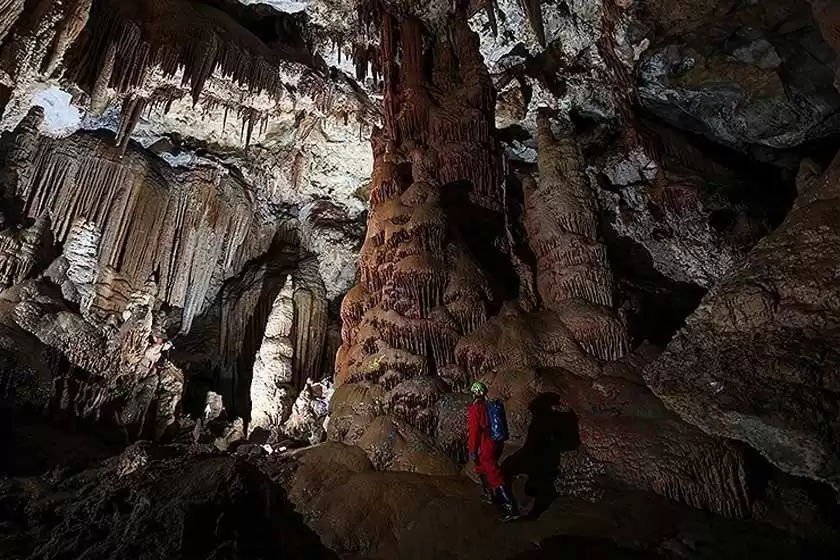 غار کهک قم