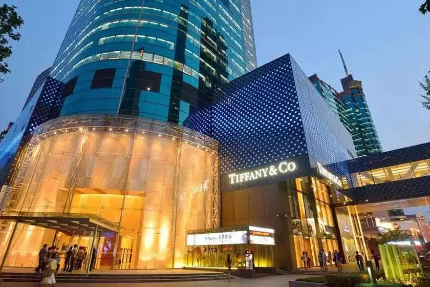 مرکز خرید هنگ کنگ پلازا