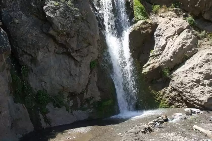 آبشار عرب دیزج (آبشار شرشر)