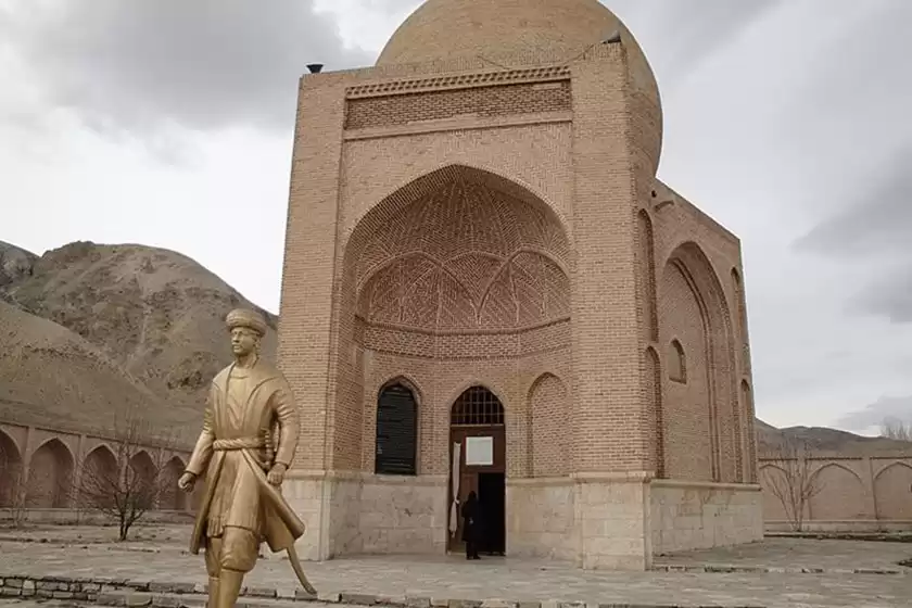 مقبره شیخ صدر الدین