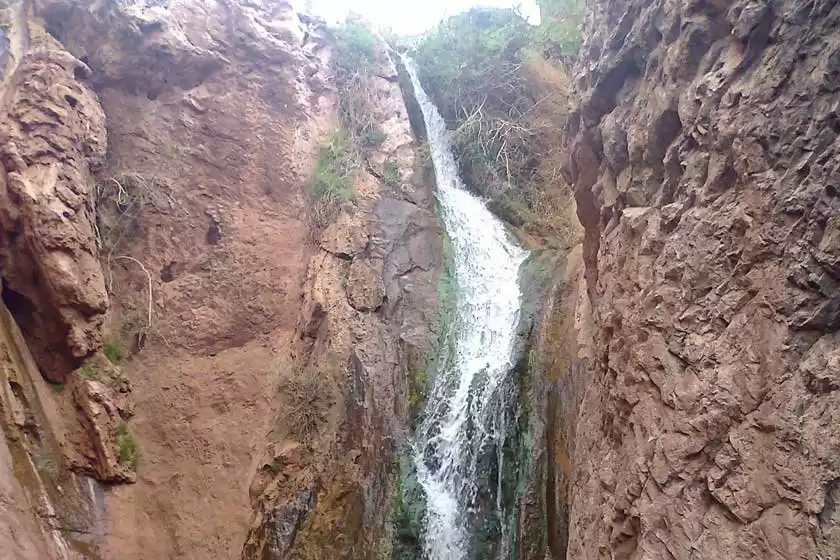 آبشار رزداب