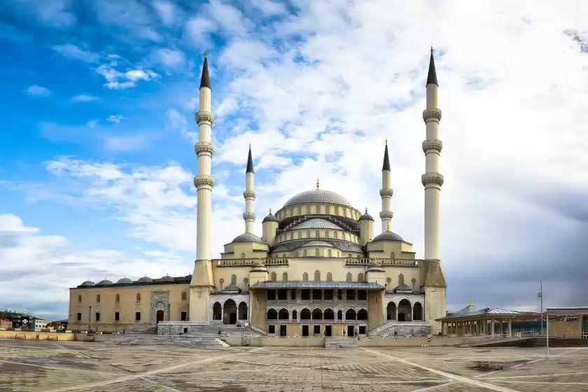 مسجد قوجاتپه