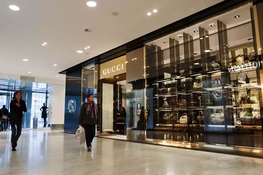 مرکز خرید بایجنکف
