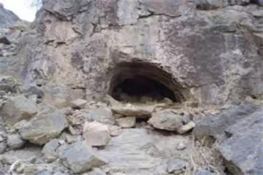 غار دره فراخ