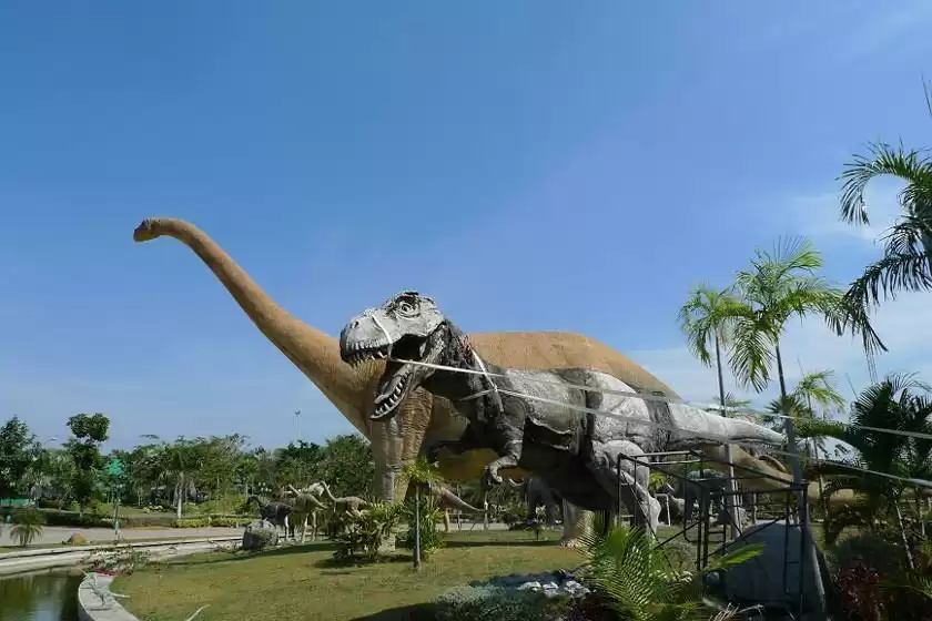 موزه دایناسور پو ویانگ