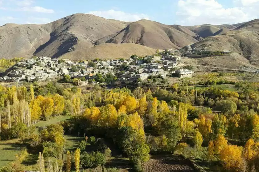 روستای بلوبین
