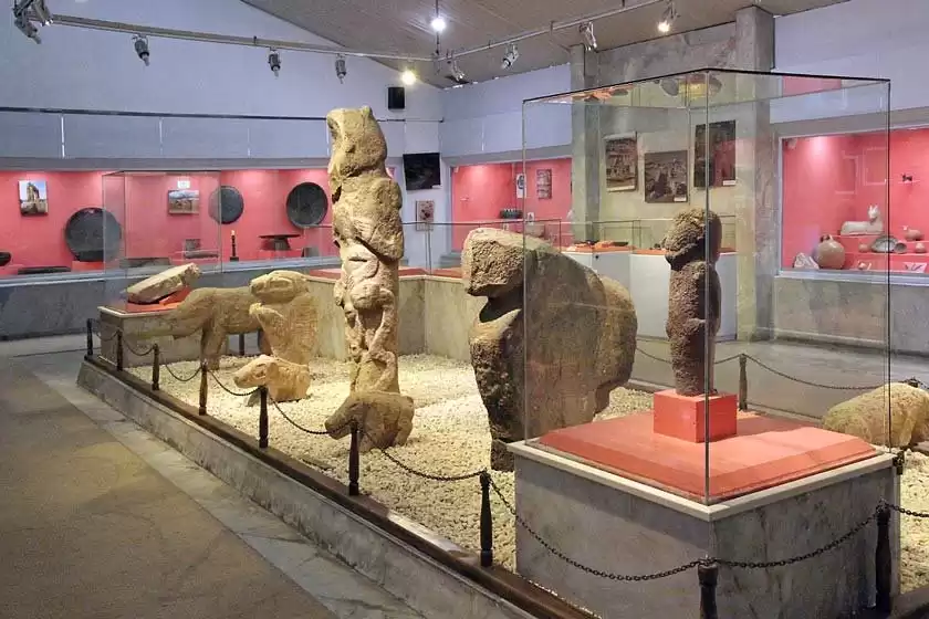 موزه باستان شناسی و موزائیک شانلی اورفه