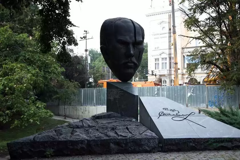 یادبود استفان استامبولوف