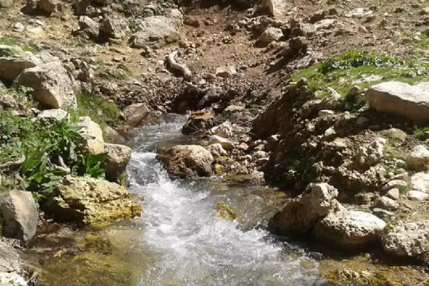 چشمه سراب اسکندر