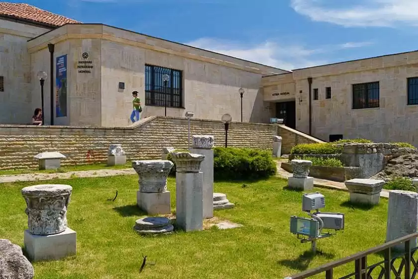 موزه باستان شناسی نسبار بلغارستان