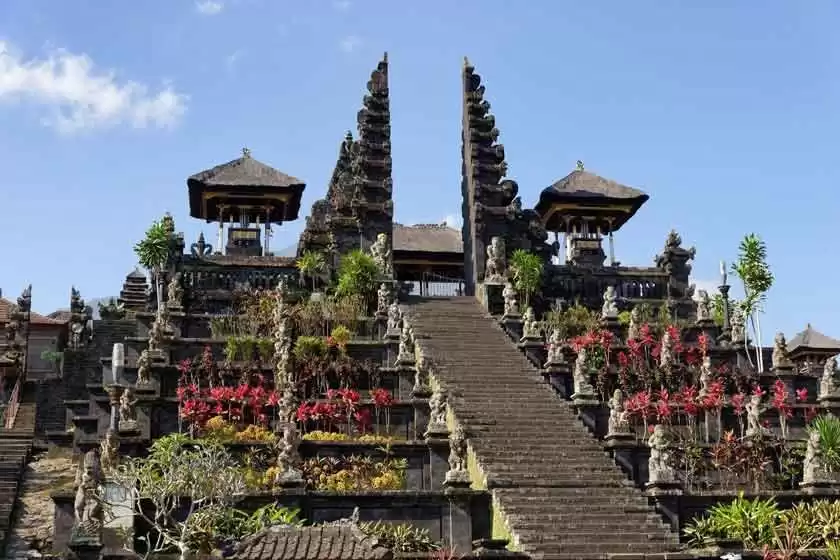 معبد بساکی اندونزی