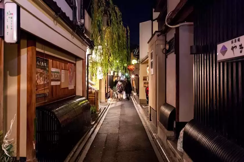 خیابان پونتوچو ژاپن