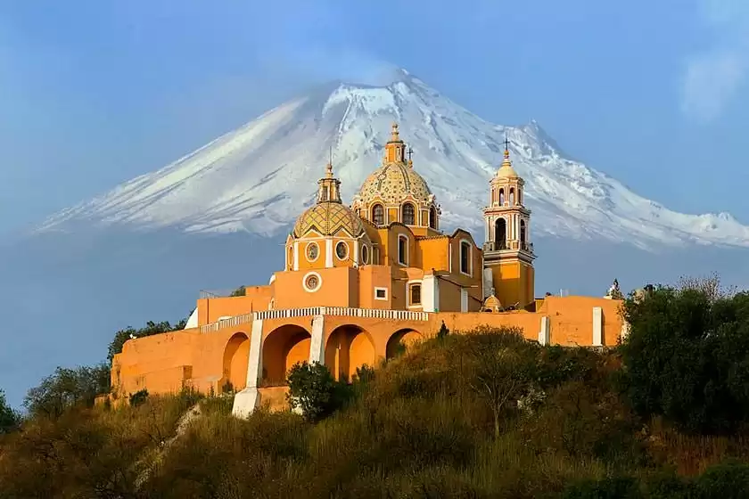 کلیسای بانوی شفابخش ما،مکزیک