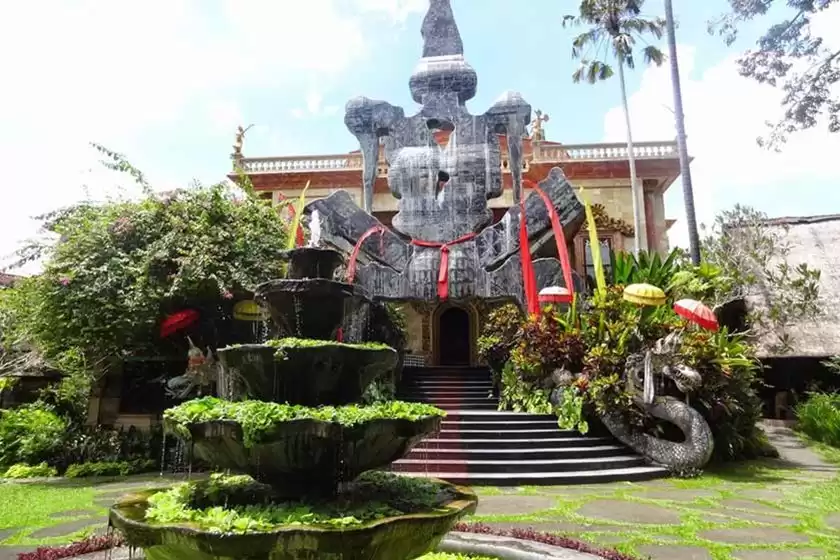 موزه دون آنتونیو بلانکو اندونزی