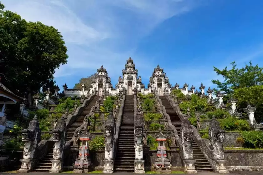 معبد لمپویانگ اندونزی