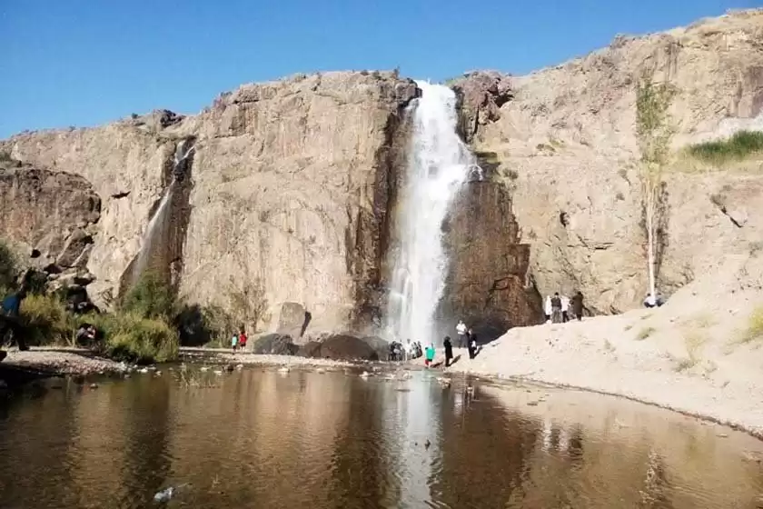 آبشار سد آیدوغموش میانه