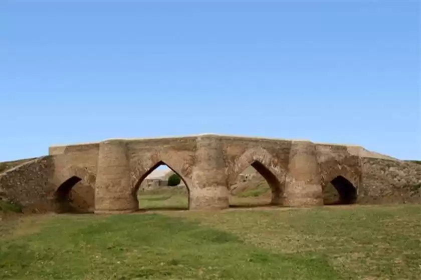 پل شکسته خسرو‌آباد