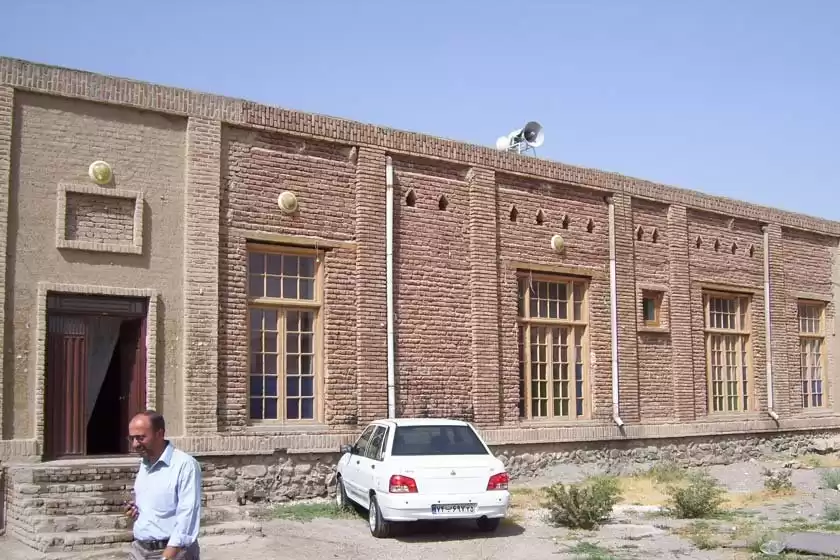 مسجد جامع روستای زوارق